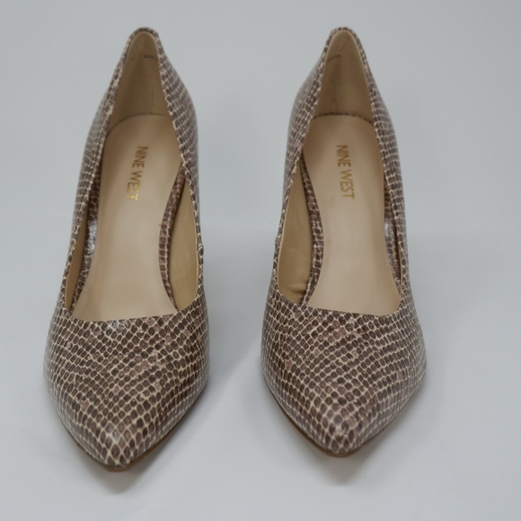 nine west snake